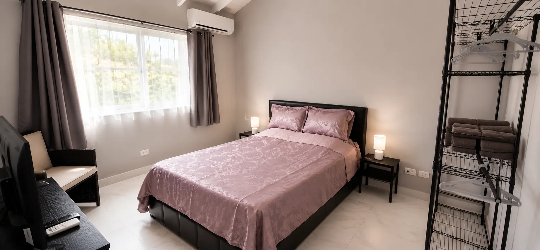 Birds River Guest Suite